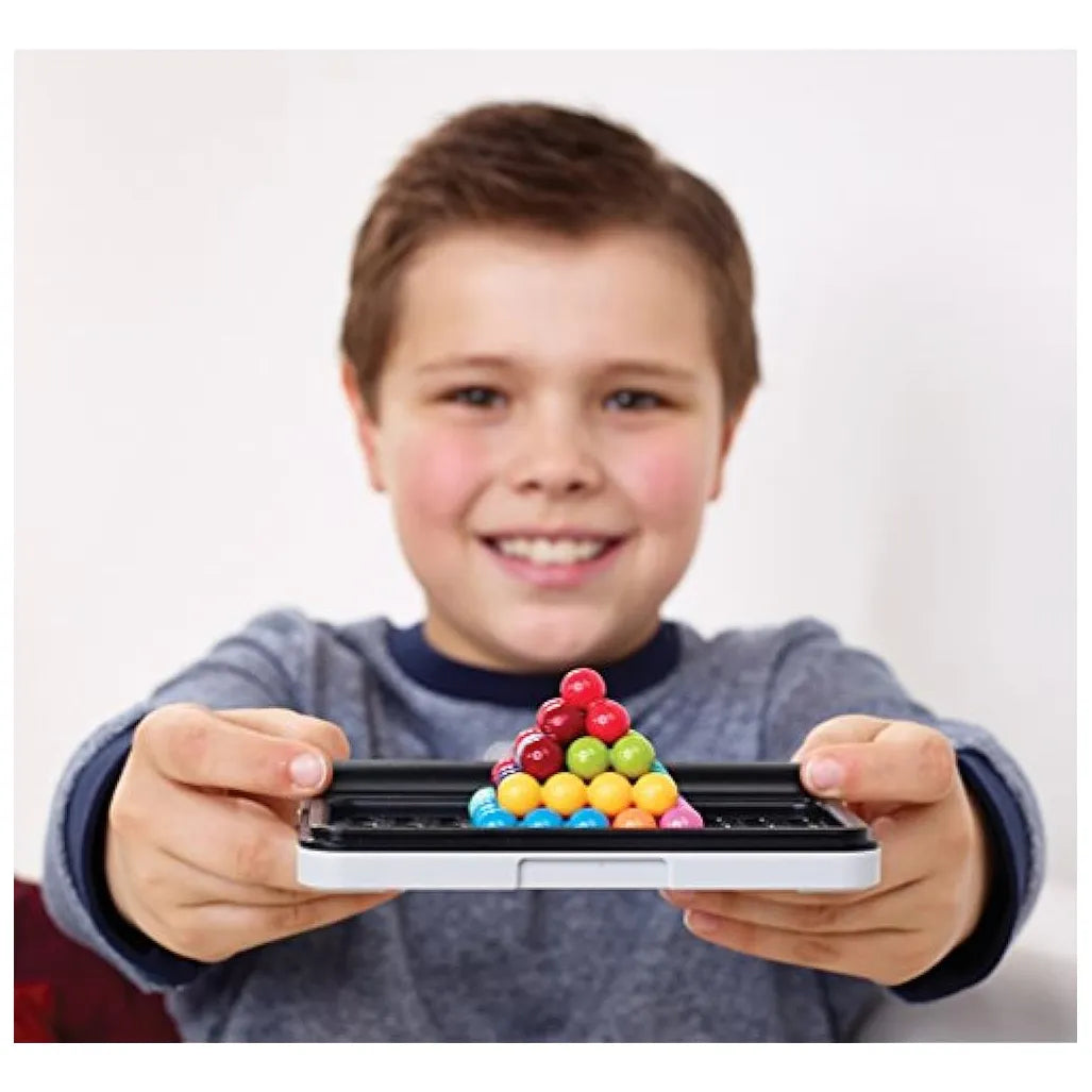 SmartGames IQ Puzzler Pro Juego De Viaje 3D Para Niños Y Adultos Diversión Y Aprendizaje