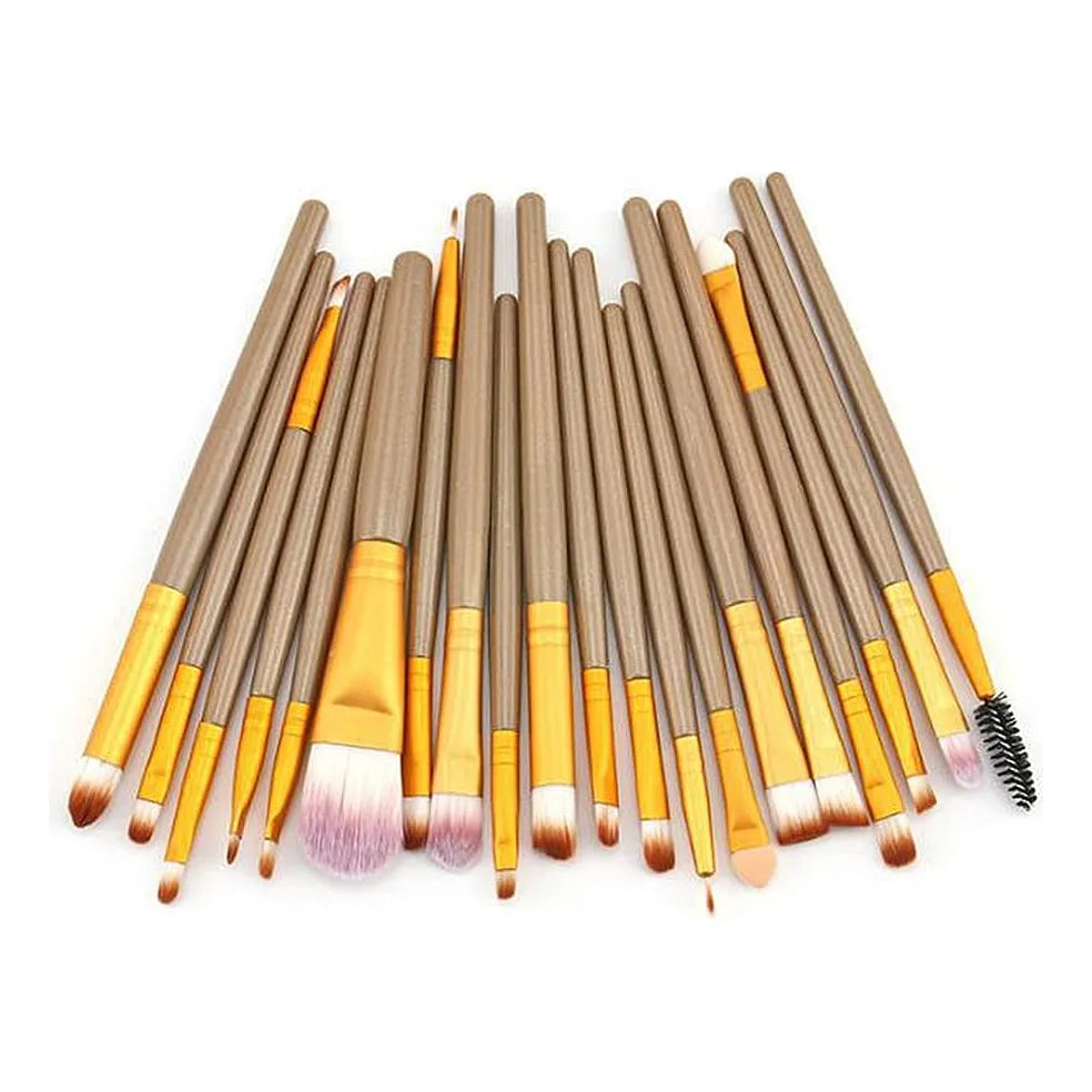 Kit De Maquillaje Completo Con Brochas Sombras Y Brillo Labial Todo En Uno