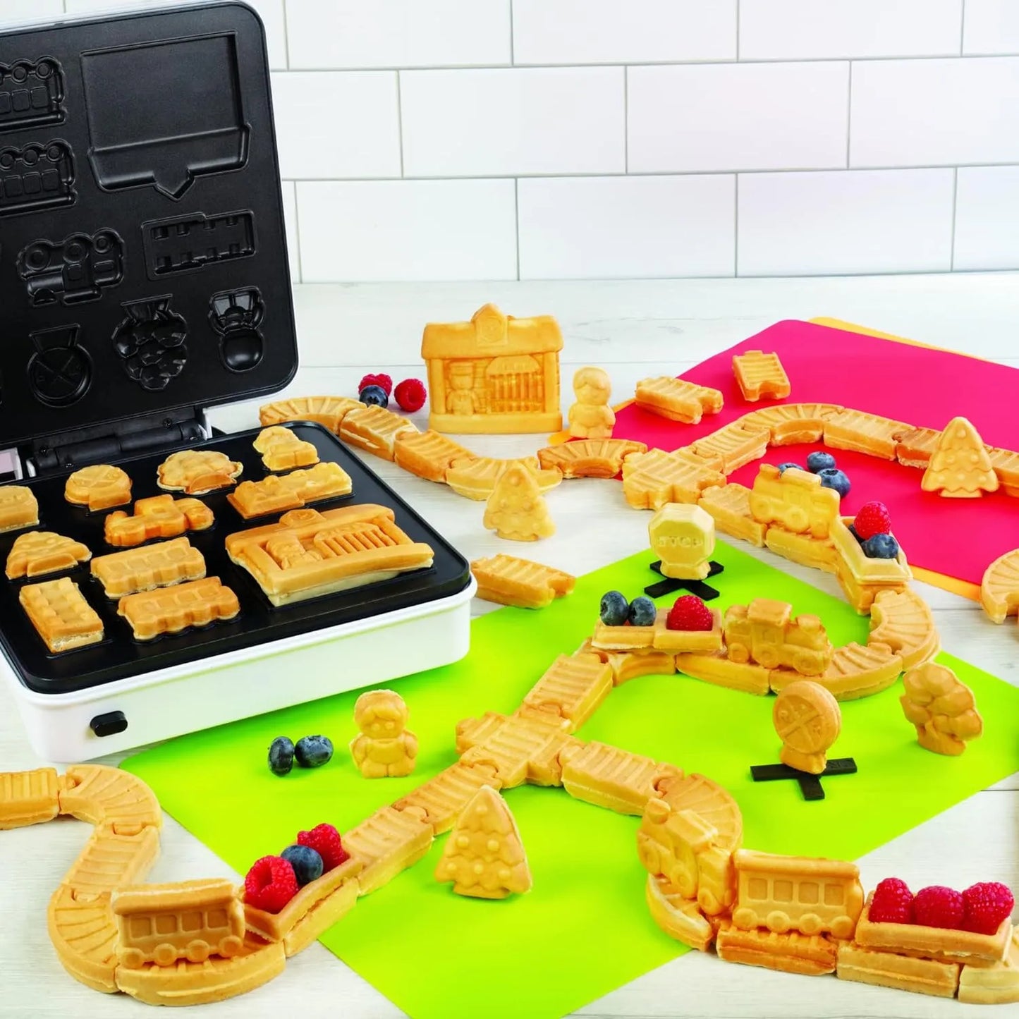 Train Set Waffle Maker Crea Divertidos Waffles En Forma De Tren Para Niños