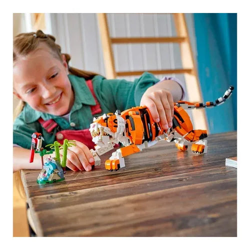 Kit De Construcción Lego Creator 31129 Majestic Tiger 3 En 1 755 Piezas