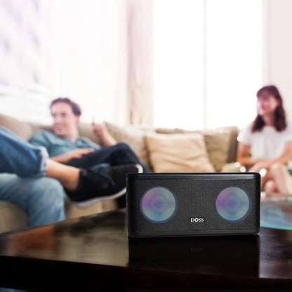 DOSS SoundBox Plus Altavoz Bluetooth Portátil Sonido HD 16W Luces LED 20H Autonomía