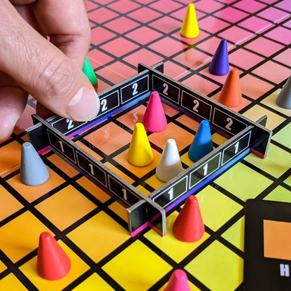 Juego De Mesa Hues And Cues By Scott Brady Estrategia Y Diversión En Familia