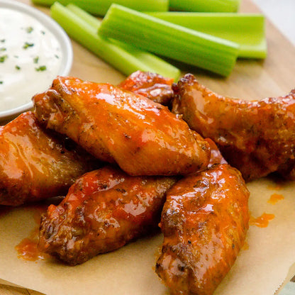 Crystal Pure Louisiana Original Hot Wing Sauce 1 Galon Salsa Picante Autentica Y Versatil