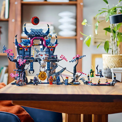 Lego Ninjago Dojo Sombrío De La Máscara De Lobo Set 71813 Con 8 Minifiguras Y Mecanismos Interactivos