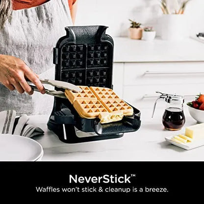 Máquina De Gofres Belga Ninja Bw Neverstick Pro Antiadherente 110V