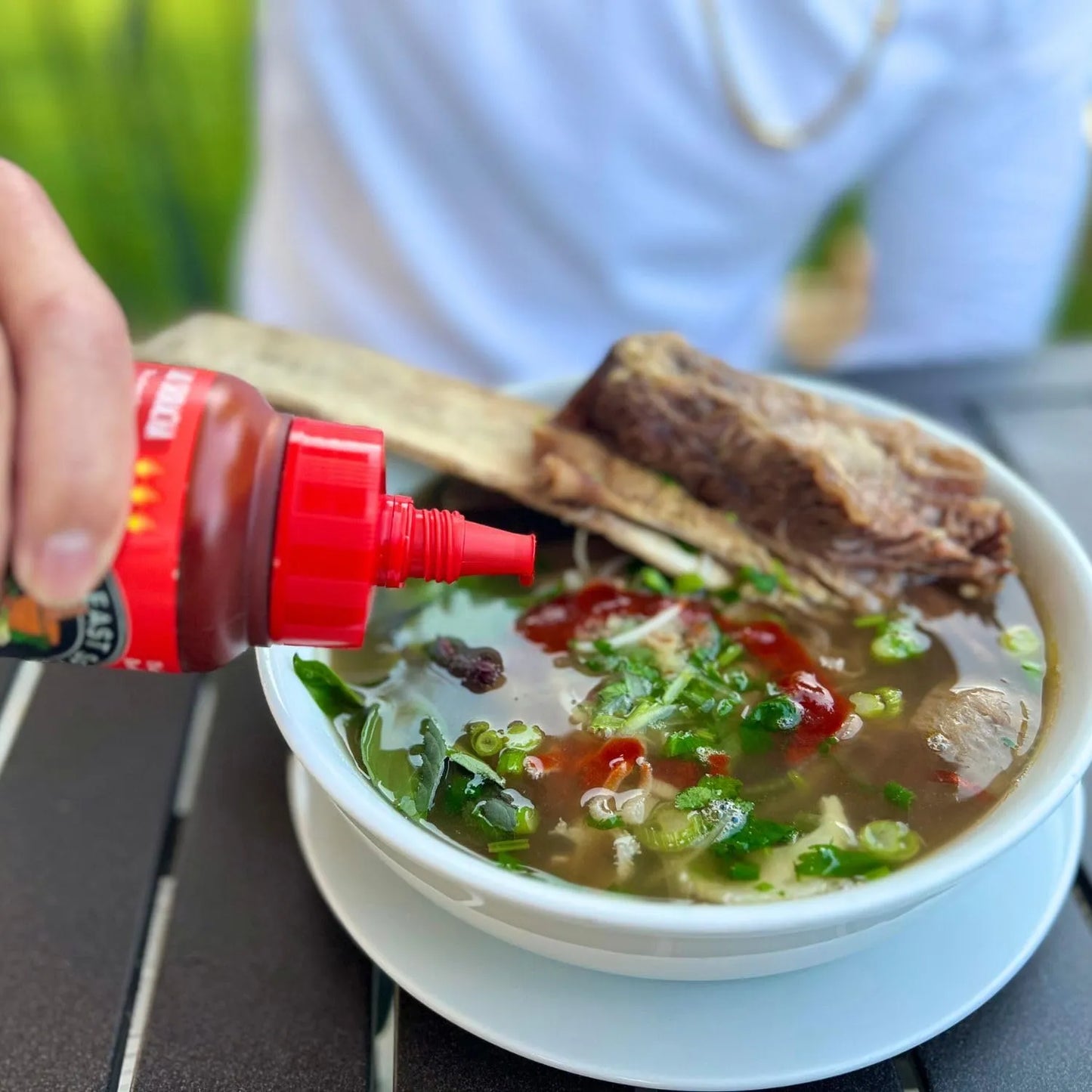 Salsa Picante Sriracha Lao Chile Rojo Dulce Y Ajo Orgánica Vegana